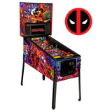 Fliper Deadpool pinball machine by Stern, colorful design featuring Deadpool and vibrant artwork with gaming elements.