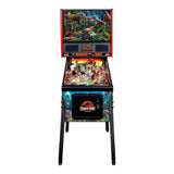 Fliper Stern Jurassic Park Home Edition Plus pinball machine showcasing vibrant dinosaur graphics and gameplay.