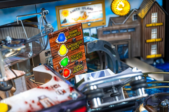 Fliper, JAWS 50th Anniversary pinball game features, showing gameplay options and scoring opportunities.