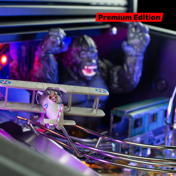 Fliper Stern King Kong: Myth Of Terror Island display with airplane and premium edition features.