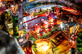 Fliper Jurassic Park Home Edition Plus pinball machine playfield with vibrant colors and illuminated features.