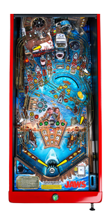 Fliper Stern JAWS 50th Anniversary pinball machine playfield with intricate designs and vibrant colors.