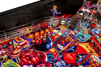 Fliper Stern Deadpool pinball machine playfield artwork featuring colorful characters and vibrant graphics.